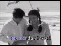 biarlah sendiri... betharia sonatha biarlah sendiri... betharia sonatha