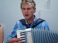 willemwiebe speelt trekzak