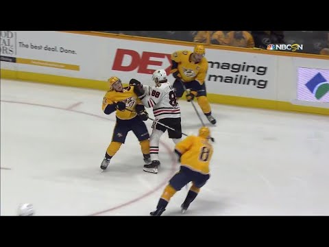 Video: Gotta See It: Blackhawks' Kane vicious cross-check to Fiala's face