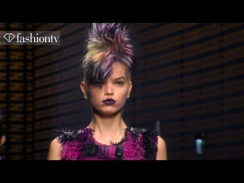 Daphne Groeneveld - Daphne Groeneveld: Model Talk | Fall/Winter 2013-2014 Fashion Week http://www.FashionTV.com/videos MILAN - FashionTV highlights Dutch model Daphne Groeneveld...