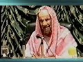 الشيخ ابن باز رحمه اللهولد الشيخ عبدالعزيز بن باز رحمة الله في ذي الحجة سنة 1330 هـ بمدينة الرياض وكان بصيرا ثم أصابه مرض في عينيه عام 1346 هـ وضعف بصره ثم فقده عام 1350 هـ وحفظ القرآن الكريم قبل سن البلوغ ثم جدّ في طلب العلم على العلماء في الرياض ولما برز في العلوم الشرعية واللغة تم تعيينه في القضاء عام 1357 هـ ولم ينقطع عن طلب العلم حتى وفاته رحمة الله حيث لازم البحث والتدريس ليل نهار ولم تشغله المناصب عن ذلك، وقد عنى عناية خاصة بالحديث وعلومه حتى اصبح حكمه على الحديث من حيث الصحة والضعف محل اعتبار وهي درجة قل أن يبلغها أحد خاصة في هذا العصر.مشائخه :تلقى العلم على أيدي كثير من العلماء ومن أبرزهم: الشيخ محمد بن عبداللطيف قاضي الرياض، الشيخ صالح بن عبدالعزيز ، الشيخ سعد بن حمد بن عتيق قاضي الرياض، الشيخ حمد بن فارس وكيل بيت المال في الرياض، سماحة الشيخ محمد بن ابراهيم بن عبداللطيف آل الشيخ مفتي المملكة العربية السعودية وقد لازم حلقاته نحوا من عشر سنوات وتلقى عنه جميع العلوم الشرعية ابتداء من سنة 1347 هـ إلى سنة 1357 هـ، الشيخ سعد وقاص البخاري من علماء مكة المكرمة اخذ عنه علم التجويد في عام 1355 هـ.أعماله ومناصبه:تولى الشيخ العديد من المناصب منها على سبيل المثال :1 - رئاسة هيئة كبار العلماء في المملكة.2 - رئاسة اللجنة الدائمة للبحوث العلمية والإفتاء في الهيئة المذكورة.3 - عضوية ورئاسة المجلس التأسيسي لرابطة العالم الإسلامي.4 - رئاسة المجلس الأعلى العالمي للمساجد.5 - رئاسة المجمع الفقهي الإسلامي بمكة المكرمة التابع لرابطة العالم الإسلامي.6 - عضوية المجلس الأعلى للجامعة الإسلامية بالمدينة المنورة.7 - عضوية الهيئة العليا للدعوة الإسلامية في المملكة.ولم يقتصر نشاطه على ما ذكر فقط كان يلقي المحاضرات ويحضر الندوات العلمية ويعلق عليها ويعمر المجالس الخاصة والعامة التي يحضرها بالقراءة والتعليق بالإضافة إلى الأمر بالمعروف والنهي عن المنكر الذي اصبح صفة ملازمة له.مؤلفاته: فهي كثيرة جدا نذكر منها:1- مجموع فتاوى ومقالات متنوعة.2- الفوائد الجلية في المباحث الفرضية3- التحقيق والإيضاح لكثير من مسائل الحج والعمرة والزيارة (توضيح المناسك).4- التحذير من البدع ويشتمل على أربع مقالات مفيدة (حكم الاحتفال بالمولد النبوي وليلة الإسراء والمعراج وليلة النصف من شعبان وتكذيب الرؤيا المزعومة من خادم الحجرة النبوية المسمى الشيخ احمد).5- رسالتان موجزتان في الزكاة والصيام.6- العقيدة الصحيحة وما يضادها,, وغيرها كثير من مؤلفاته.وفاته :توفّي الشيخ رحمه الله يوم الخميس 27/1/1420 هـ عن عمر يناهز 89 سنة قضاها رحمه الله في الجد والاجتهاد والعمل الصالح وطلب العلم وتعلمه وبذله والدعوة إلى الله والجهاد في سبيله وقضاء حوائج المسلمين ومساعدتهم والوقوف معهم رحمه الله وغفر له واسكنه فسيح جناته ونور ضريحه وأنزله منازل الأبرار وجمعنا به في دار كرامته ومستقر رحمته.ولقد صلى على جثمانه بعد صلاة الجمعة خلق كثير وجموع غفيرة لا يحصيهم إلا الله عز وجل ، وهذا برهان ودليل محبة الناس له، رحمه الله واسكنه فسيح جناته. http://www.binbaz.org.sa/