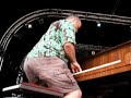 john medeski playin at true people's celebration festival, in tokyo, 2006.