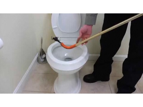 how to unclog filled toilet