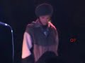 pour ce premier reggae club de l'ann�e 2007, bhale bacce crew avait invit� le sound system de paris typ� stepper et uk non violence sound, avec lequel il a partag� la sc�ne de la mjc de rech�vres pendant plus de cinq heures. m�me si d�sormais r�gnent les interdictions de fumer dans ce genre d'�tablissements, la soir�e fut tr�s chaleureuse et le public, encore une fois venu nombreux, fut compr�hensif et acceuillant. merci � tous. 
dans cet extrait, un quart d'heure de mix du non violence sound. pon top ! 

+ d'infos sur ces artistes : 
http://www.onsfoudkilao.com