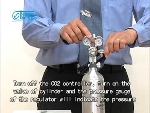 ISTA CO2 CONTROLLER w/SOLENOID VALVE (FACE UP) 12pcs/outer 