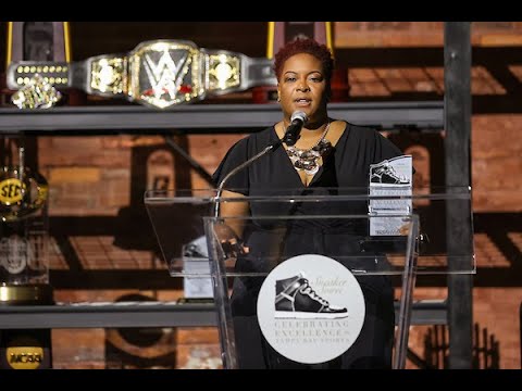 2022 Sneaker Soiree Tom McEwen Community Advocate of the Year: Bemetra Simmons thumbnail
