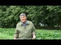Galloping Gourmet Graham Kerr makes Beet Salad Hippy-style