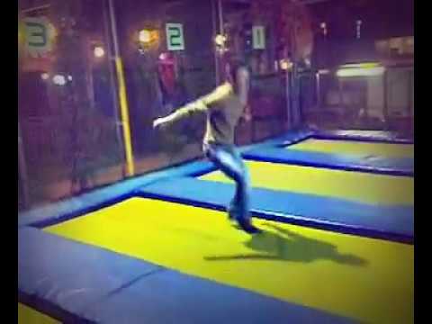 jumping tappeti elastici salti capriole