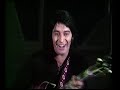 Echa un vistazo a este vídeo. -- SANDRO - DAME EL FUEGO DE TU AMOR http://www.youtube.com/watch?v=L5wz0zv9Goo