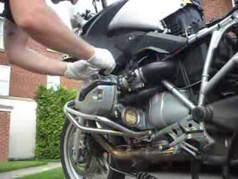 how to change oil in bmw 1200 gs