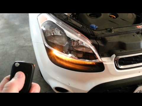Kia Soul – Testing Key Fob After Changing Battery in Switchblade Flip Out Key