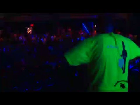 john donovan - http://www.JohnDonovan.Biz Nightclub Percussionist John Donovan 1-570-856-6052 Serving New York, New Jersey and Pennsylvannia So how do you combine DJ entert...