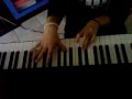 Jolin,spelar piano