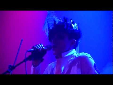 IAMX live - Bernadette - 14.10.2011 @ Le Coliseum, Charleroi, Belgium