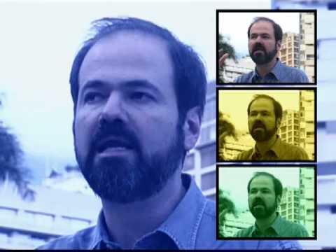 El escritor venezolano Alberto Barrera entrevista a Juan Villoro, para el programa 'Miradas urbanas'. Parte 3