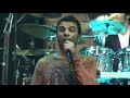 alex de mana y elias llueve en vivo, me vale en la casona