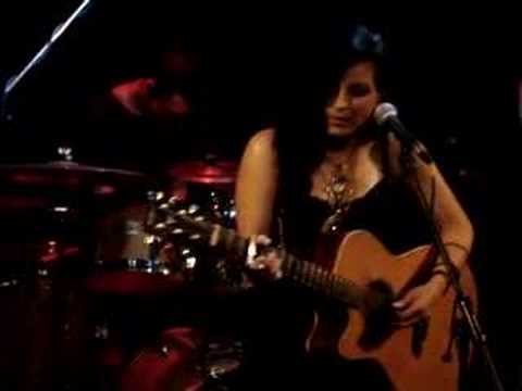 HADAR "Here Comes The Rain" live @ MAC