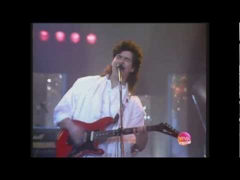 ''Egotrip'' - Apresentação no Globo de Ouro em 03/07/1988. Tema da novela Mandala da Rede Globo. Reprise pelo Canal Viva.