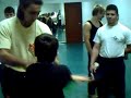 emin con ni�o