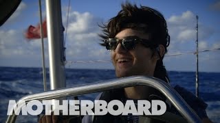 海洋ゴミの回収に人生を捧げるハタチの青年