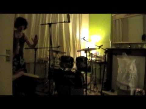 Pandora Studio - Pandora create their studio in Adam's house! Follow us on www.facebook.com/pandoramusicuk www.twitter.com/pandoramusicuk.