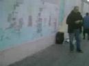 con checho llendo a wal mart (?)
