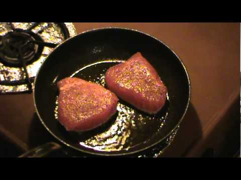 how to properly cook ahi tuna