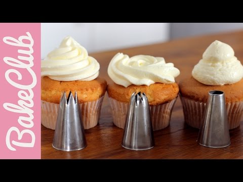 Buttercreme Dekoration mit dem Spritzbeutel | BakeClub
