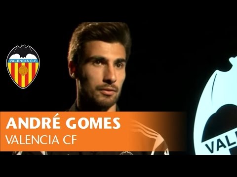 Valencia CF: André Gomes: 'People are very kind to me since my arrival at Valencia CF'