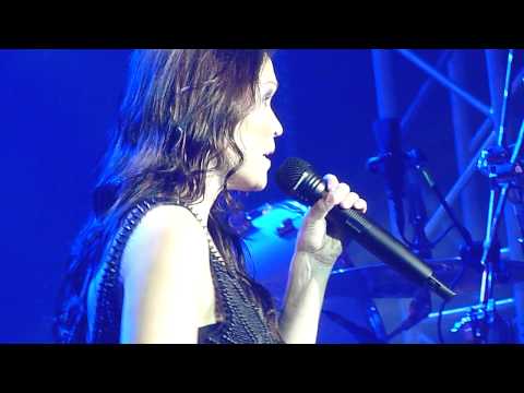 underneath - Tarja Turunen - Underneath (Ostrava 2010 HD)