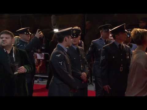 War Horse: Royal Premiere Footage 2