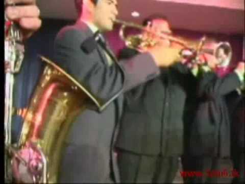 Huele a Victoria - Ebenezer Honduras - En Vivo
