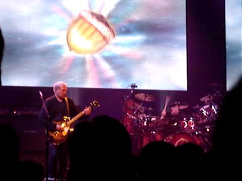 Excerpt of The Way the Wind Blows with guitar solo-2008 RUSH