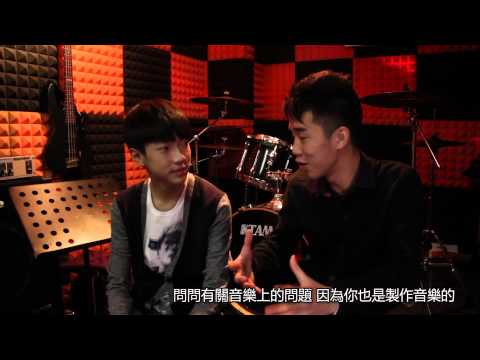 Faith - 當Auman遇上...Sky!? 話時話,以佢年紀黎講對答都算流利喎! --- Subscribe for future videos! 拍攝: Billy, Tom 字幕: Miki http:/www.facebook.com/ChinglishVlogs http:/www.facebook.com/aum...