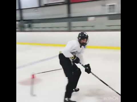 2022.  Jonathan Racine (sélectionné par les Panthers de la Floride au troisième tour du repêchage de 2011 de la LNH)  a été invité par Dave Thériaux et son école structurehockeytheriault pour  donner une lesson de technique de patin et d’agilité