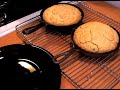 how to make jalapeño cornbread   skillet cornbread : how to serve jalapeño cornbread   plain cornbread