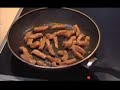 Kiauliena su konservuotais bambukais
