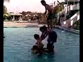 walking pyramid sa pool!