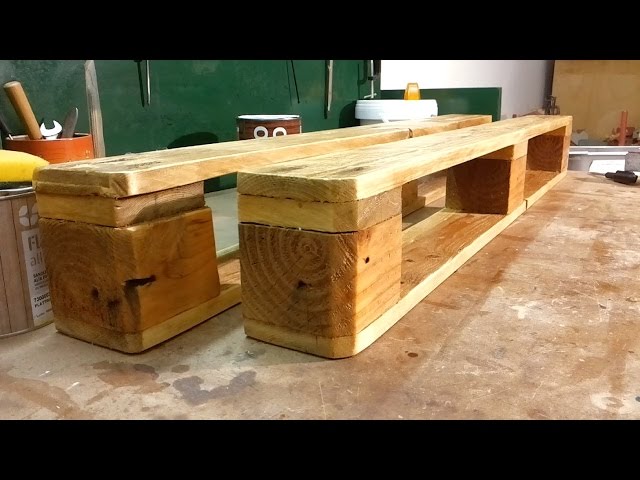 Arredare con i pallet come costruire un divano con bancali in ...