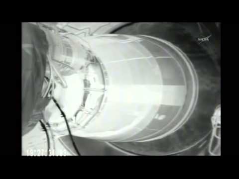 SpaceX Launches Cargo Mission to Space Station, Reusable Rocket Test | Video