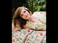 check out the latest sexy pictures of the one & only emma watson...no more book-worm hermione granger ;)
