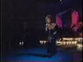 Angelica Maria cantando Una Copa de Champagne