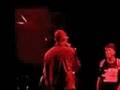 clip video Q-Tip Higher