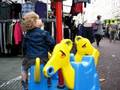 Nova op draaimolen op de Albert Cuyp