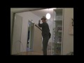 Här i Voxtorp kastas Hatt av Julia och Kalle har passande stråhatt