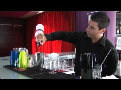 Javier Castro cocktail demostration