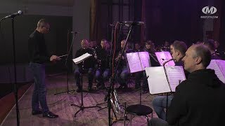 Духовий оркестр і рок-концерт