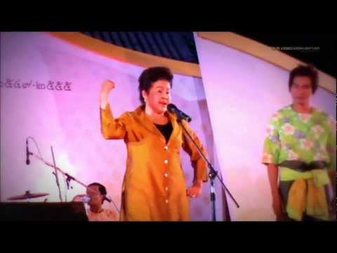 แม่ขวัญจิต งานฉลองวัดบวร2