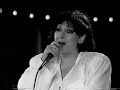 hili mou moskomiristo from epitafios, lyrics yiannis ritsos. sung by sophia michailidou. bouzouki kostas papadopoulos

not long before the fall of the berlin wall theodorakis gave an open-air concert on the rosa luxemburgplatz in the east german part of the city. this vcr recording was made in west berlin and is in black and white due to the difference in tv systems between the two germanies (or so i have been told) an historic piece of 