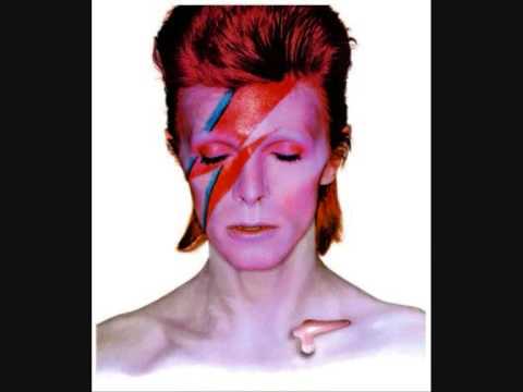 David Bowie - Space Oddity(Live in Japan 1990)